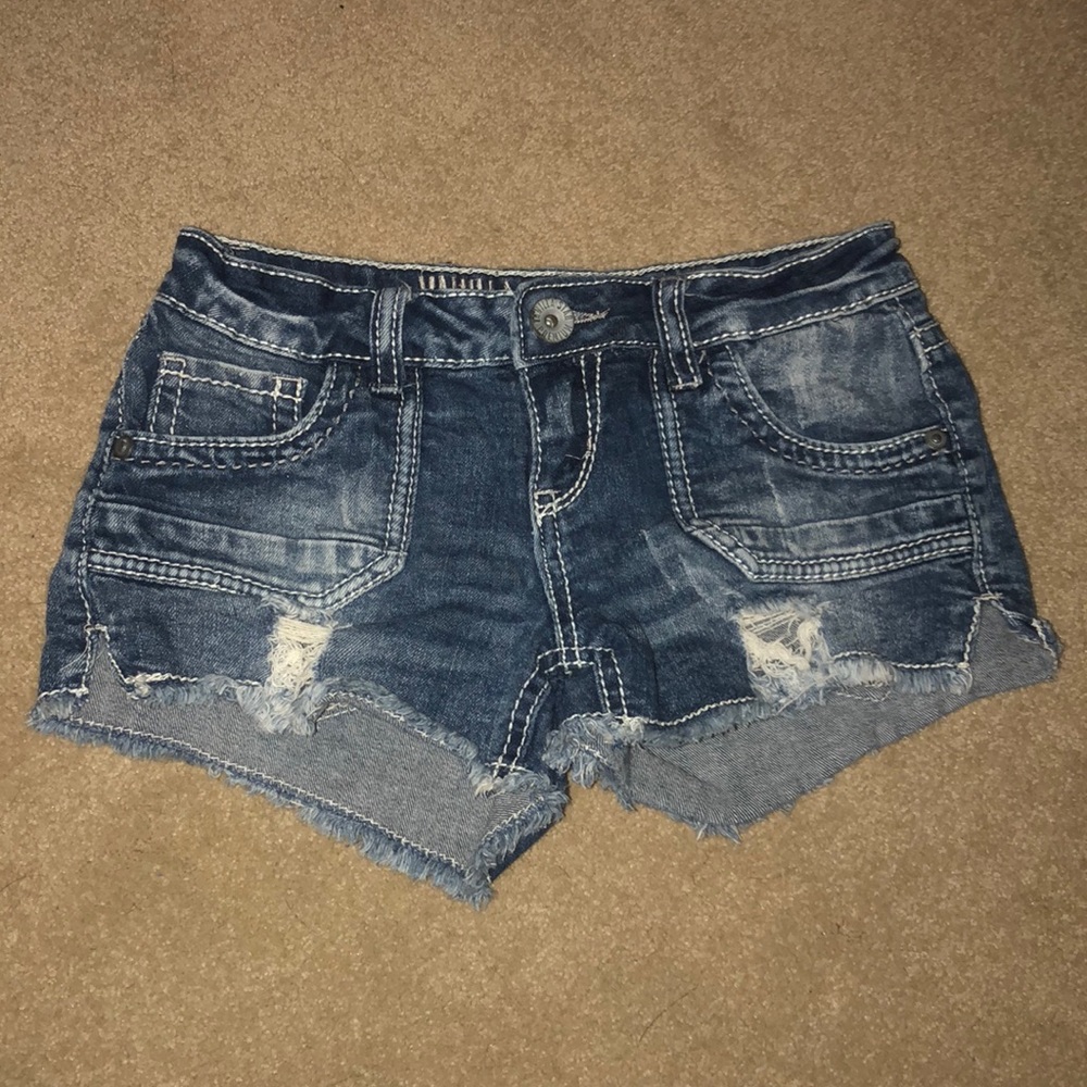 blue jean shorts💙